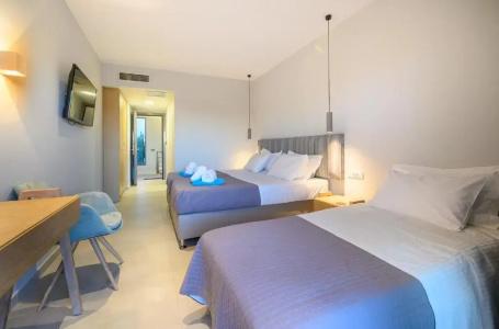 Alonaki Beach - 4