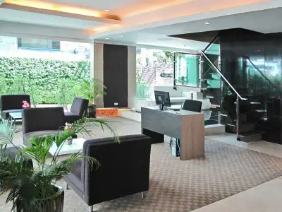 Kingston Suites - 21
