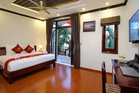 Little Town Villa - 43