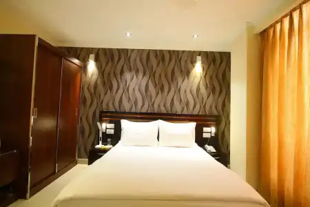 Splendid Holiday Guest House - 34