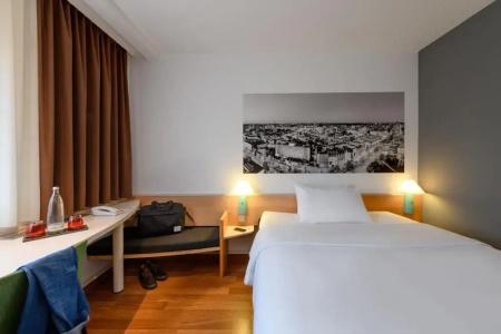 Ibis Hannover Medical Park - 52