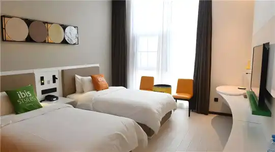 Ibis Styles - 3