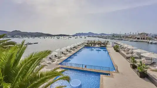 Hoposa Daina - Adults Only - 44