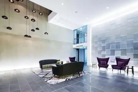Avenue Canberra - 10
