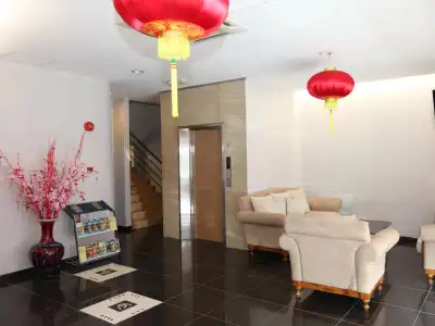 OYO 227 City Park - 10