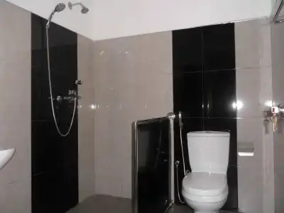 ExtremeHost Guest House - 6