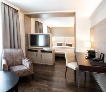 Radisson Blu & Conference Centre, - 17