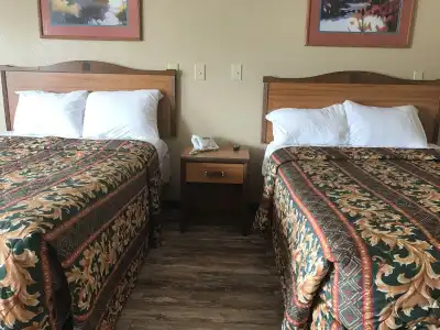 Memphis Inn - 0