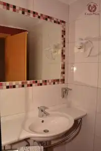 Kavos Plaza - 55