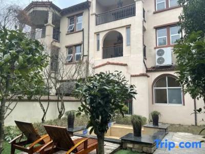 Poly International Hot Spring - 53