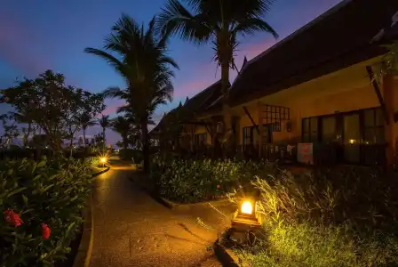 Lanta Casuarina Beach Resort - 19