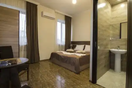 Guest House - MK - 23