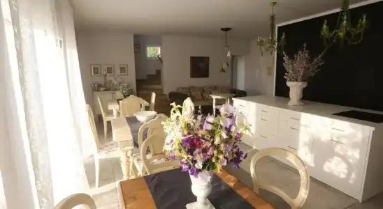 Pastel Guesthouse - 15