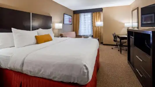 Best Western Harrisburg North - 36