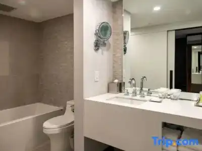 Bonaventure Montreal - 145