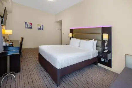 Premier Inn Ibn Battuta Mall - 9