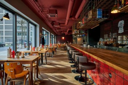 Gekko House, Frankfurt, a Tribute Portfolio - 23
