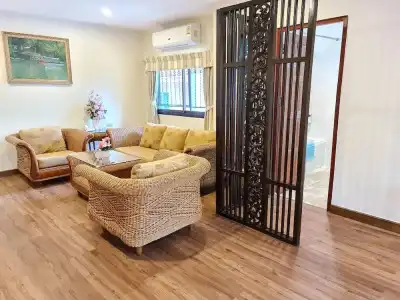 Sabai Inn - 61