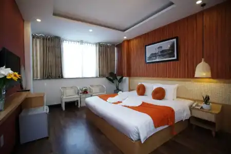 Saigon Central - 50