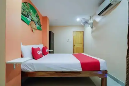 Patumnak Beach Guesthouse - 47