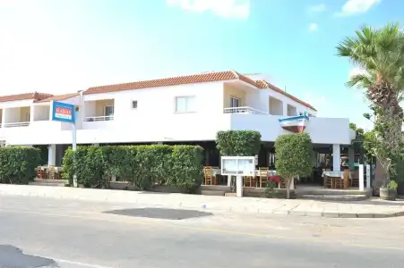 Captain Karas Holidays Apartments - 0