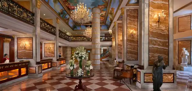 The Royal Plaza - 23