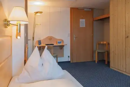 Bellevue - Traditional Swiss Hideaway - 50