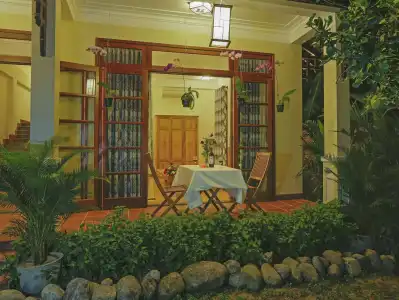 Tropical Garden Homestay Villa - 0