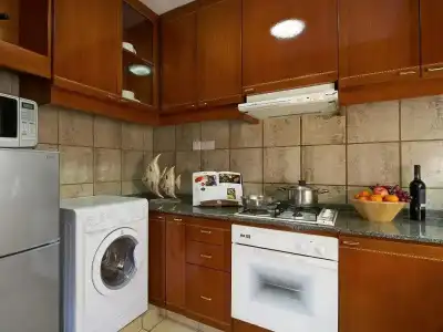 Orchard Parksuites - 19