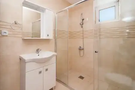 Open Sea Luxury Apartments - 54