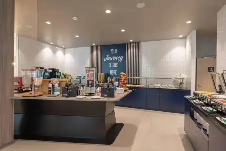 Hampton by Hilton Munich City North - 21