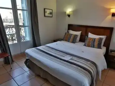 Hôtel Amista Marseille (ancien Hôtel Saint-Louis Vieux Port) - 23