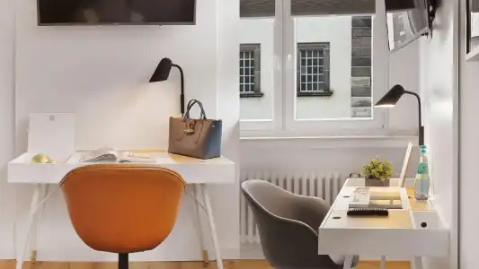 Beethoven Dreesen - furnished by BoConcept - 2