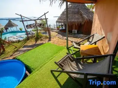 Paree Hut Resort Koh Sichang - 24