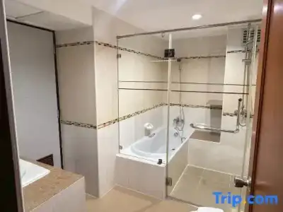 The Camelot Pattaya - 53