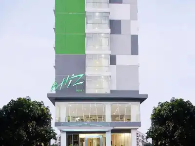Whiz Cikini Jakarta - 31