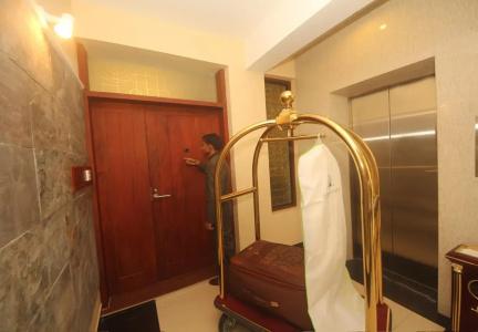 Unique Towers Luxury Boutique Suites - 5