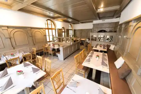 Hotel-restaurant Piazza - 13