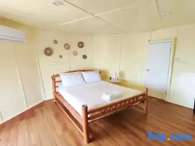 Paree Hut Resort Koh Sichang - 34