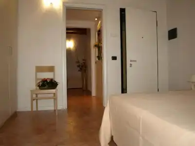 Karol - 2
