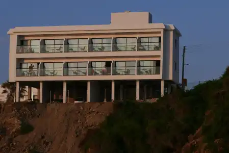 E.J. Pyrgos Bay - 0
