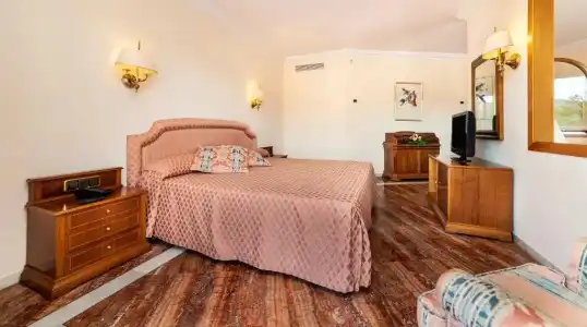 Serrano Palace - 78