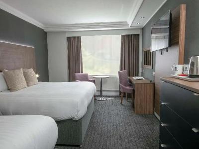 Best Western Plough & Harrow - 75