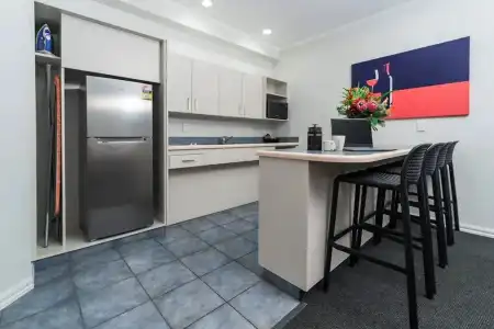 Aubyn Court Spa Motel - 92