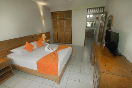 El Pelicano Apart-Hotel - 39