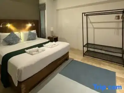 Baan Khao Hua Jook - 108