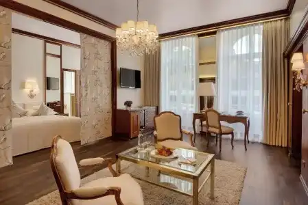 Europäischer Hof Heidelberg, Bestes Deutschlands in Historischer Architektur - 91