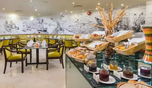Tulip Inn Downtown Muscat - 21
