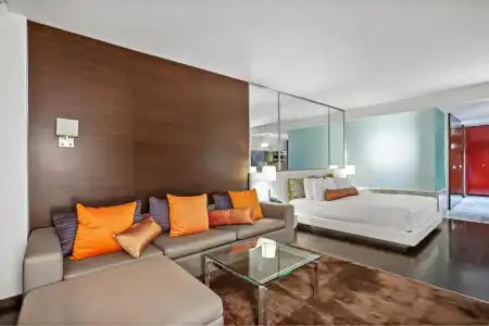 Beautiful Palms Place Suite - 571
