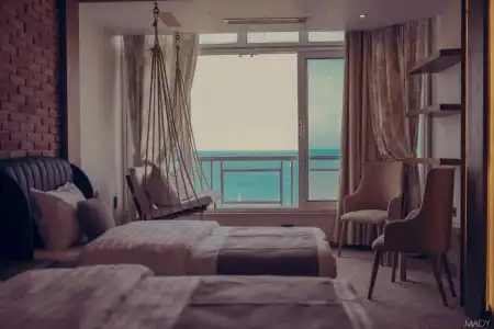 Miramar Boutique - 17